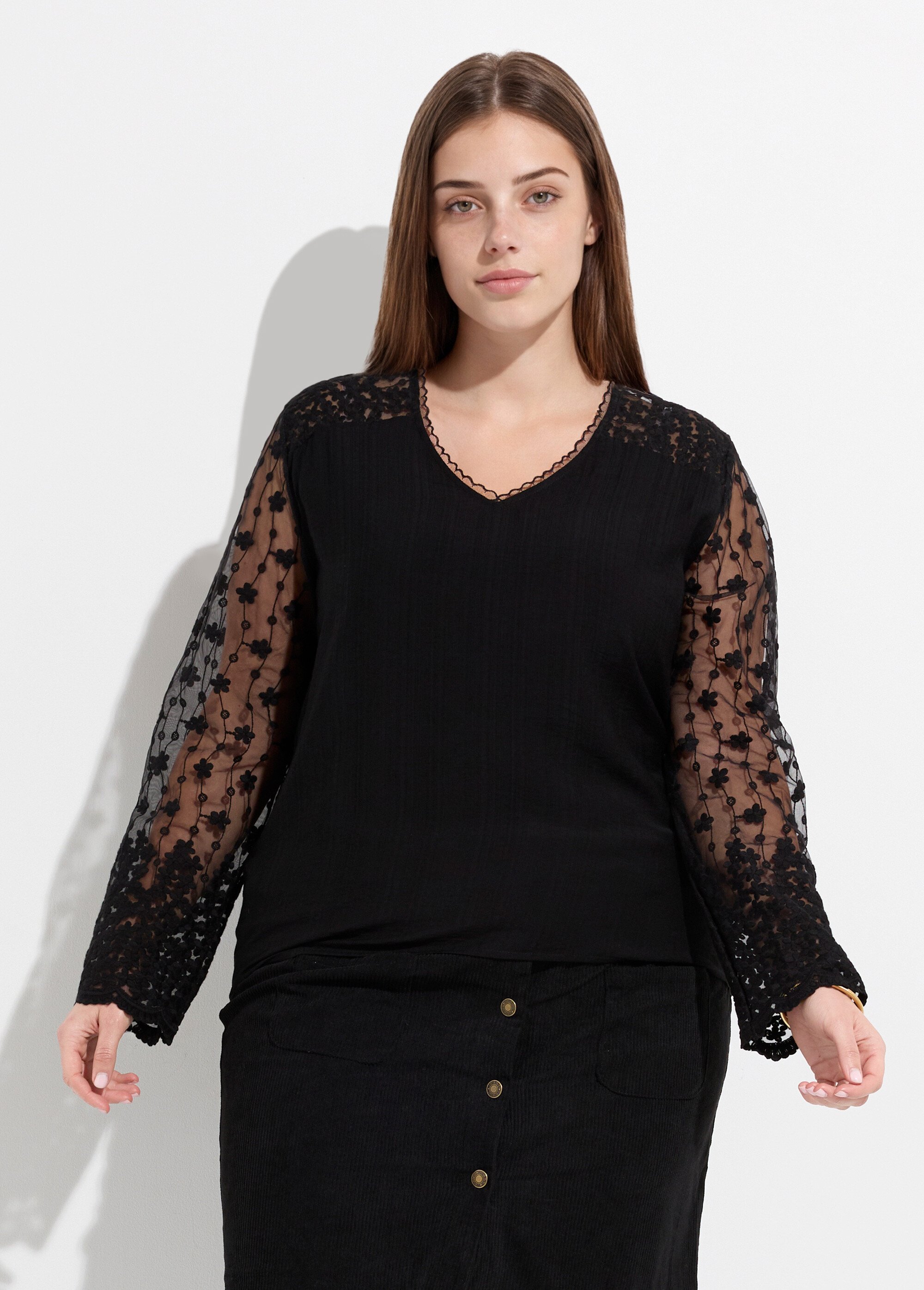 Tunique col V et manches dentelle fleurie Femme Grande Taille Noir MA-M859-1539 FA1