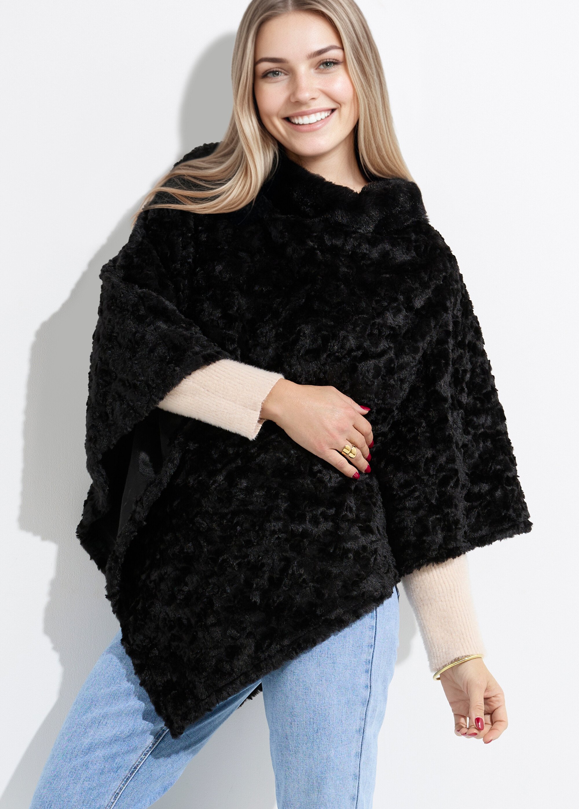 Poncho col montant en polaire façon sherpa Femme Noir NES180POW2402 MV1