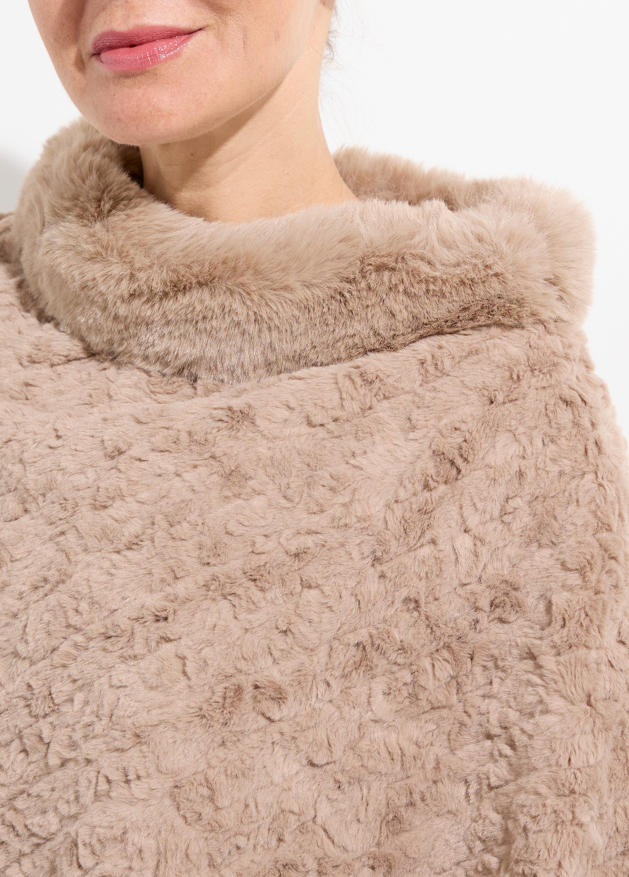 Poncho col montant en polaire façon sherpa Femme Marron NES180POW2402 DE1