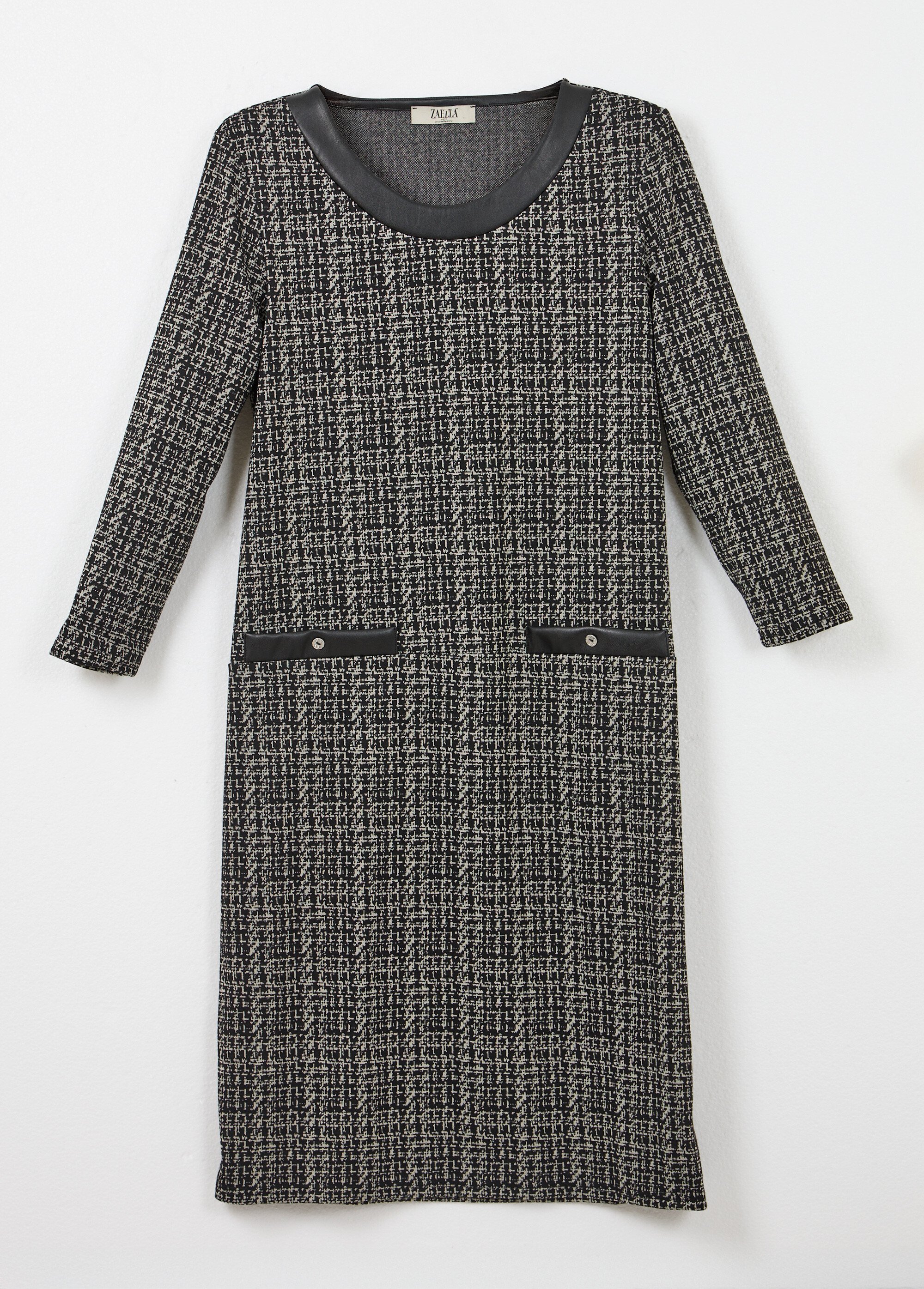 Robe droite courte jacquard détails noirs Femme Noir HAUGUSTE AP1