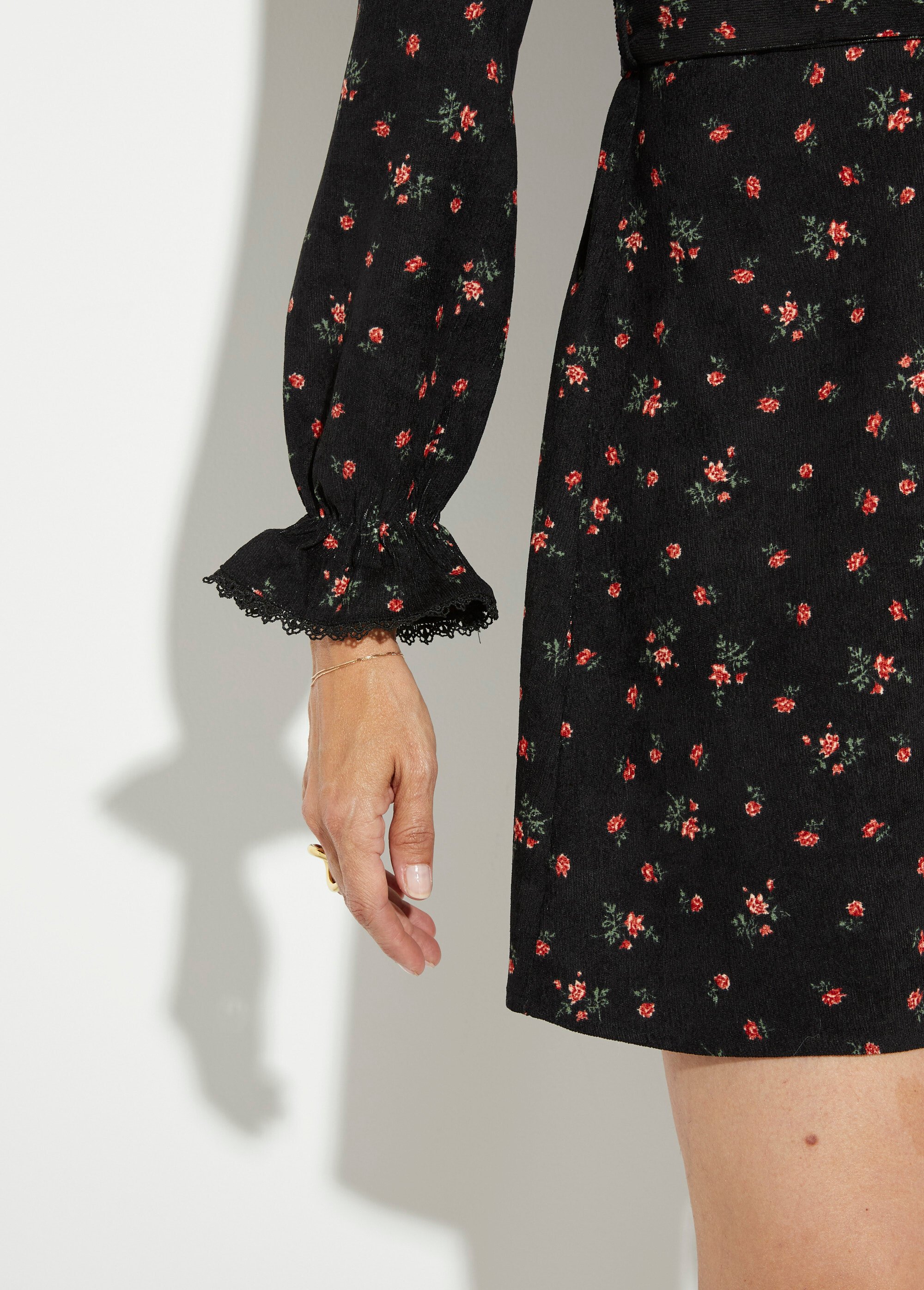 Robe velours milleraies imprimé roses Femme Noir IA-T022 DE2