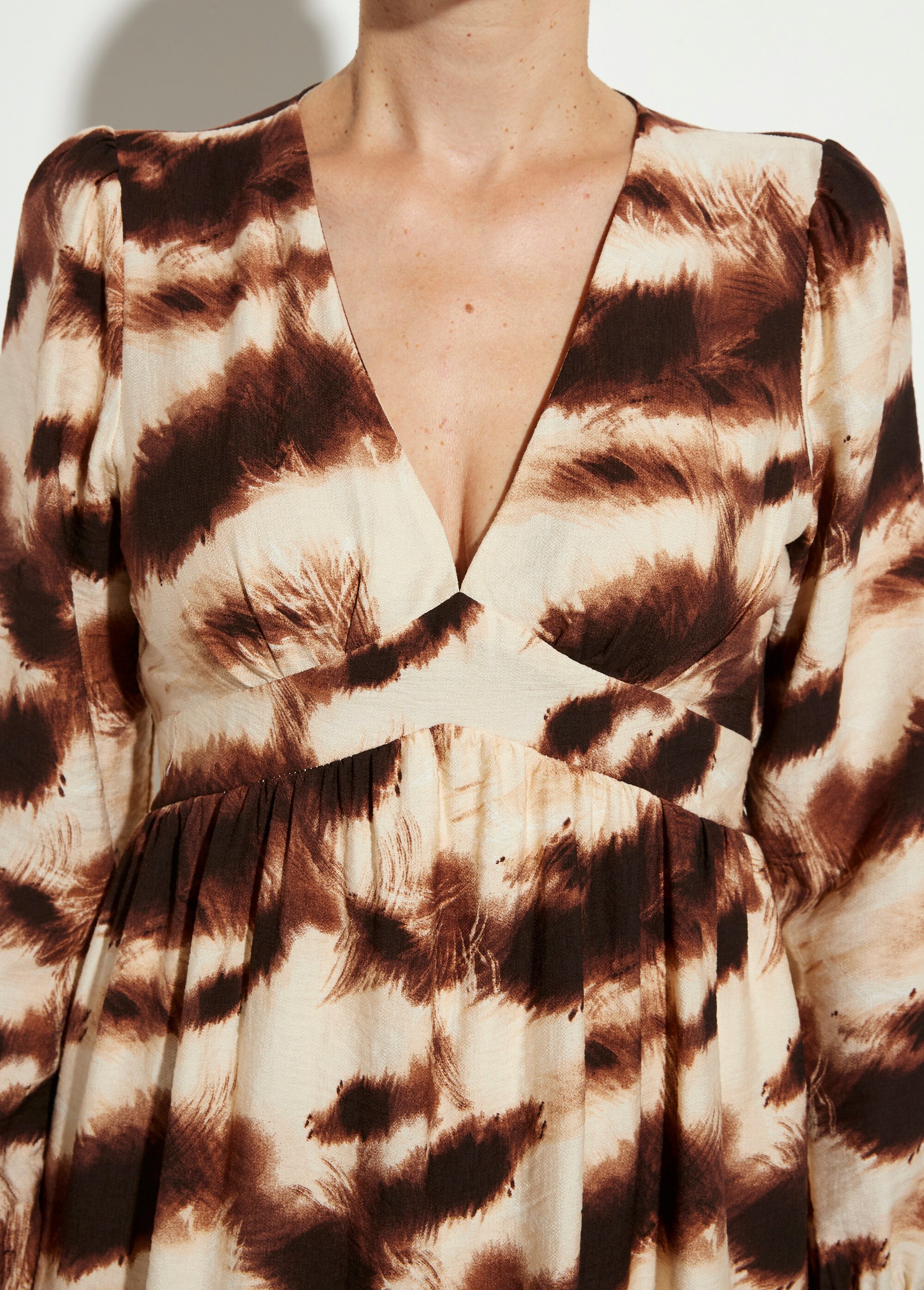 Robe volantée col V manches resserrées Femme Marron IA-C873 DE1