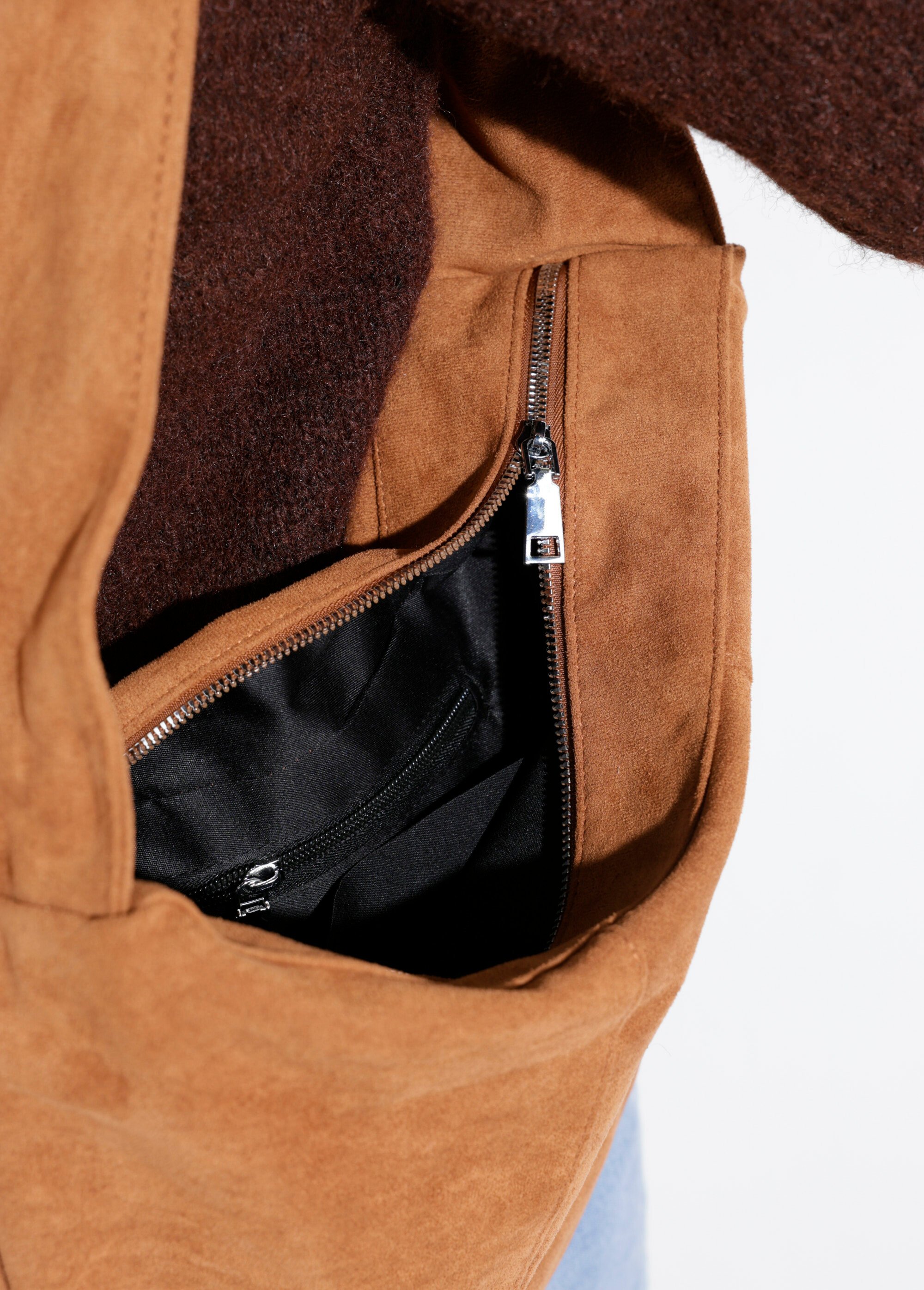 Sac en suédine à bandoulière large Femme Marron NES180LBW2503 DE2