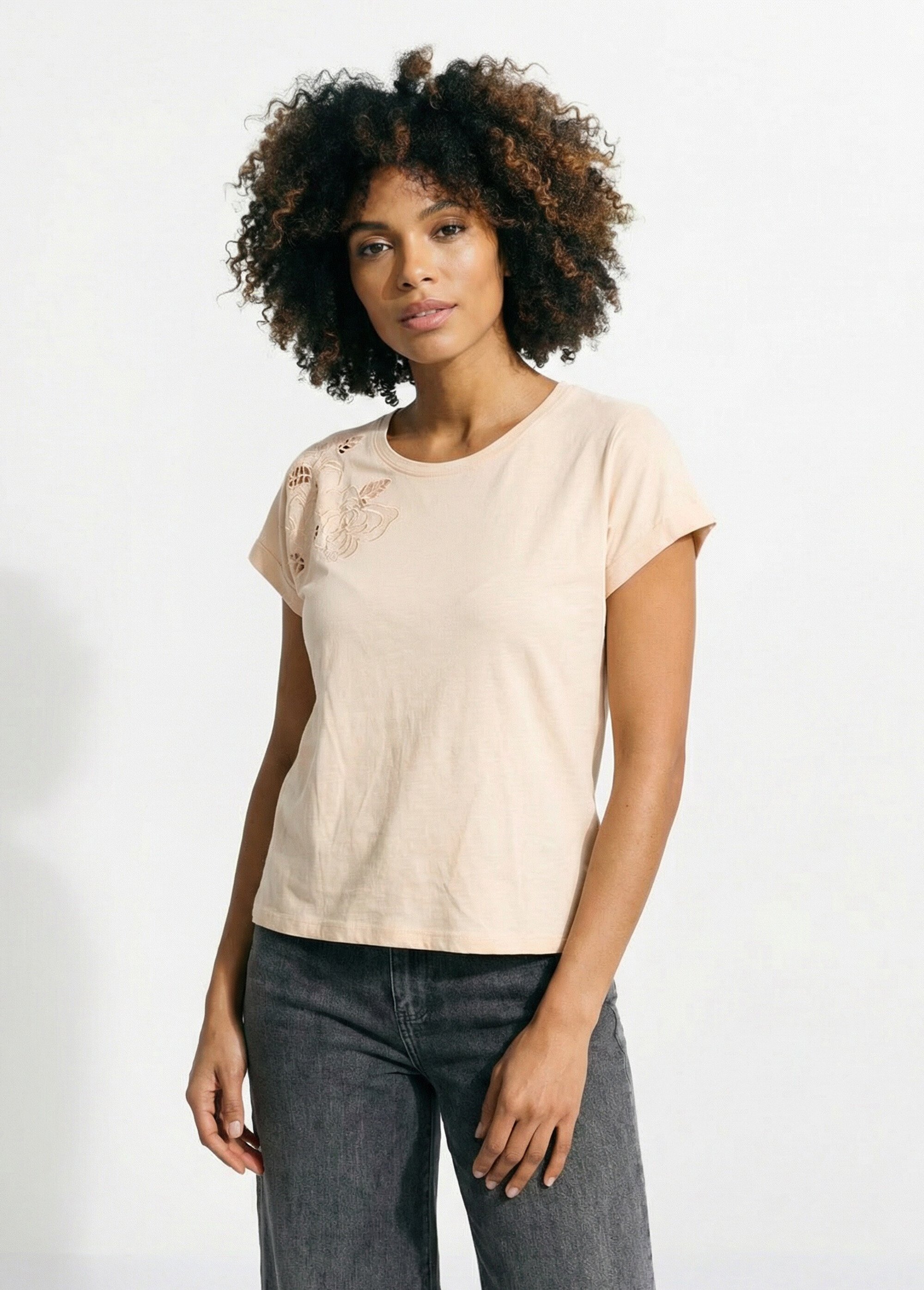 T-shirt court uni brodé ajouré manches courtes Femme Beige CLEYA FA1