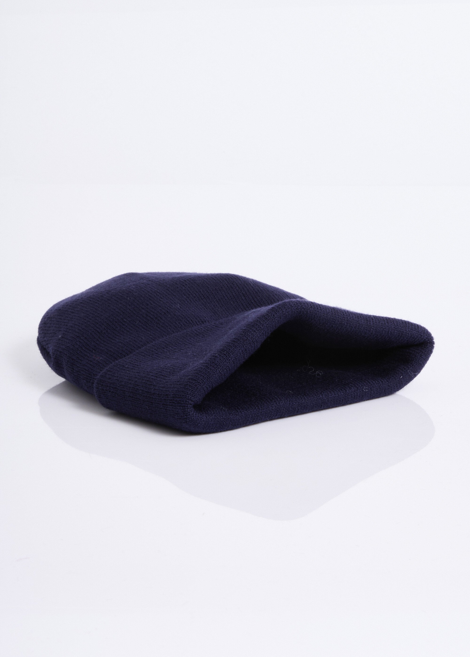 Bonnet en maille fines cotes à revers