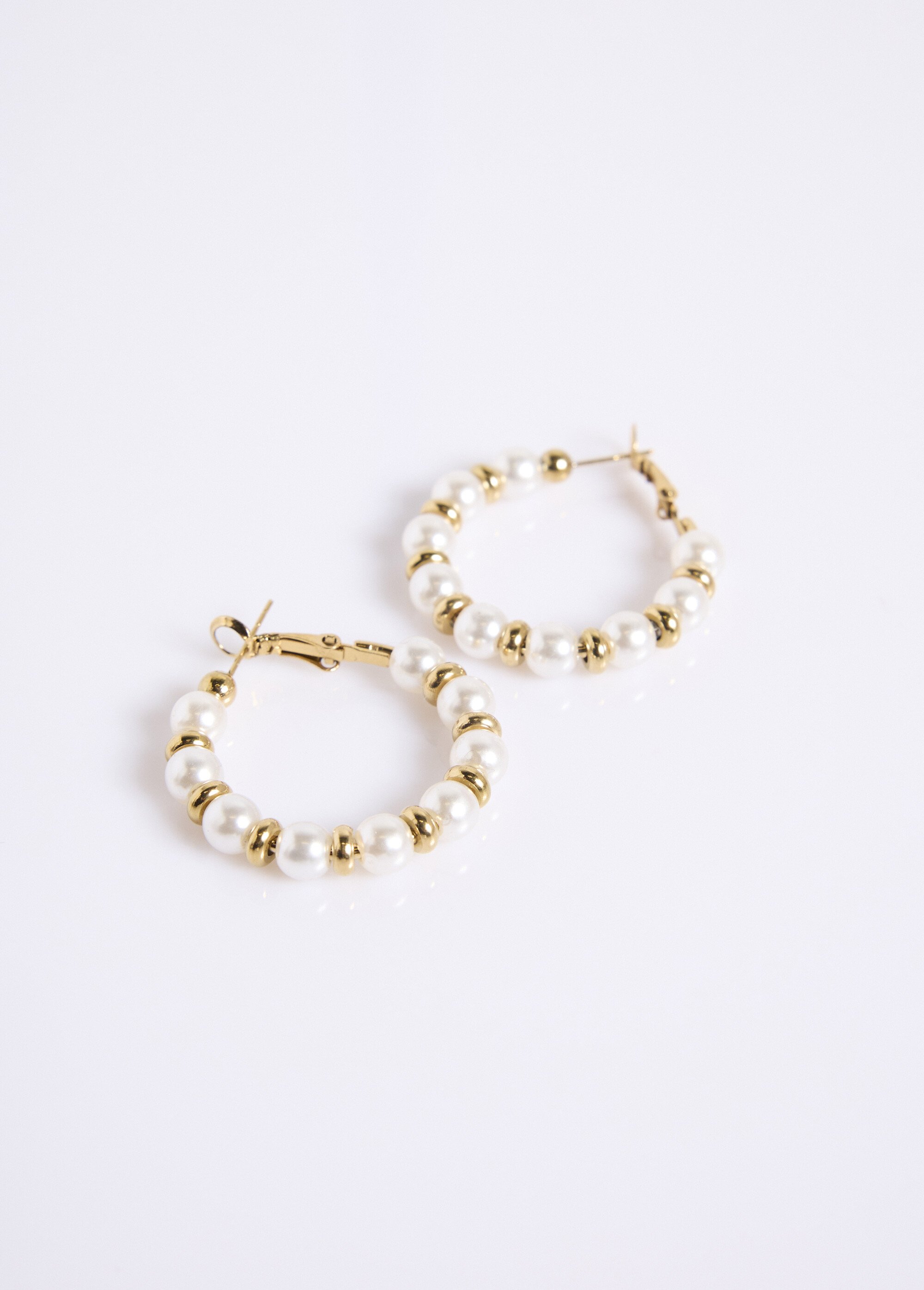 Boucles d'oreilles créoles perlées