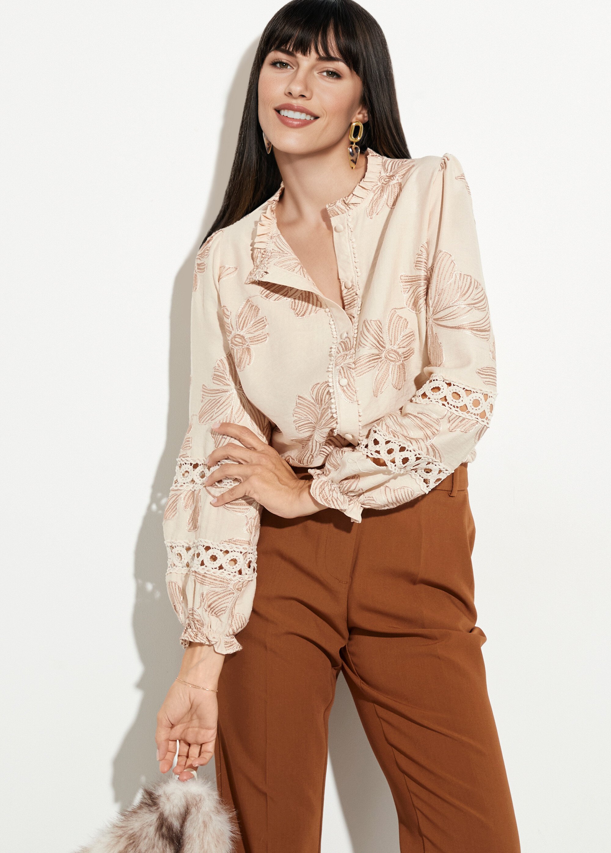 Chemisier boutonné, broderies et guipure Femme Beige IA-R5857 MV1