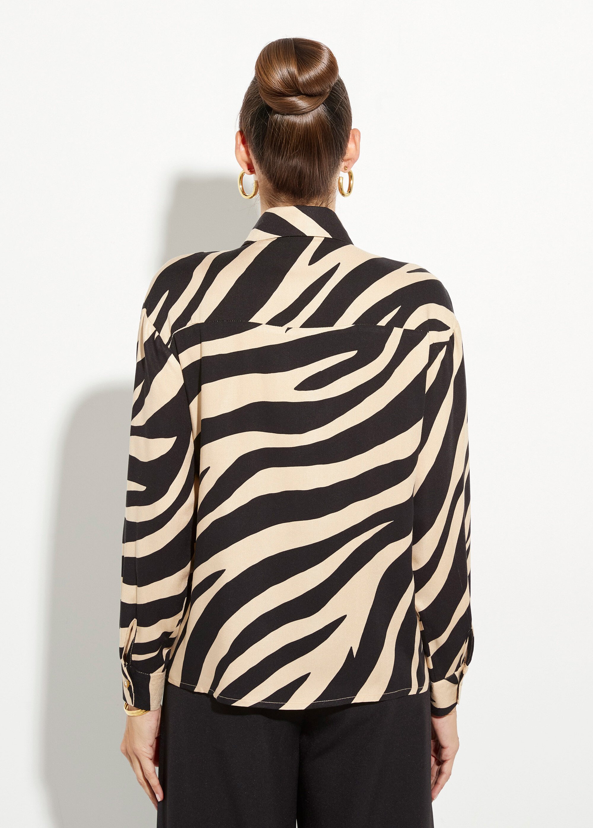 Chemisier motif zébré poches à rabats Femme Noir IA-R5787 DO1
