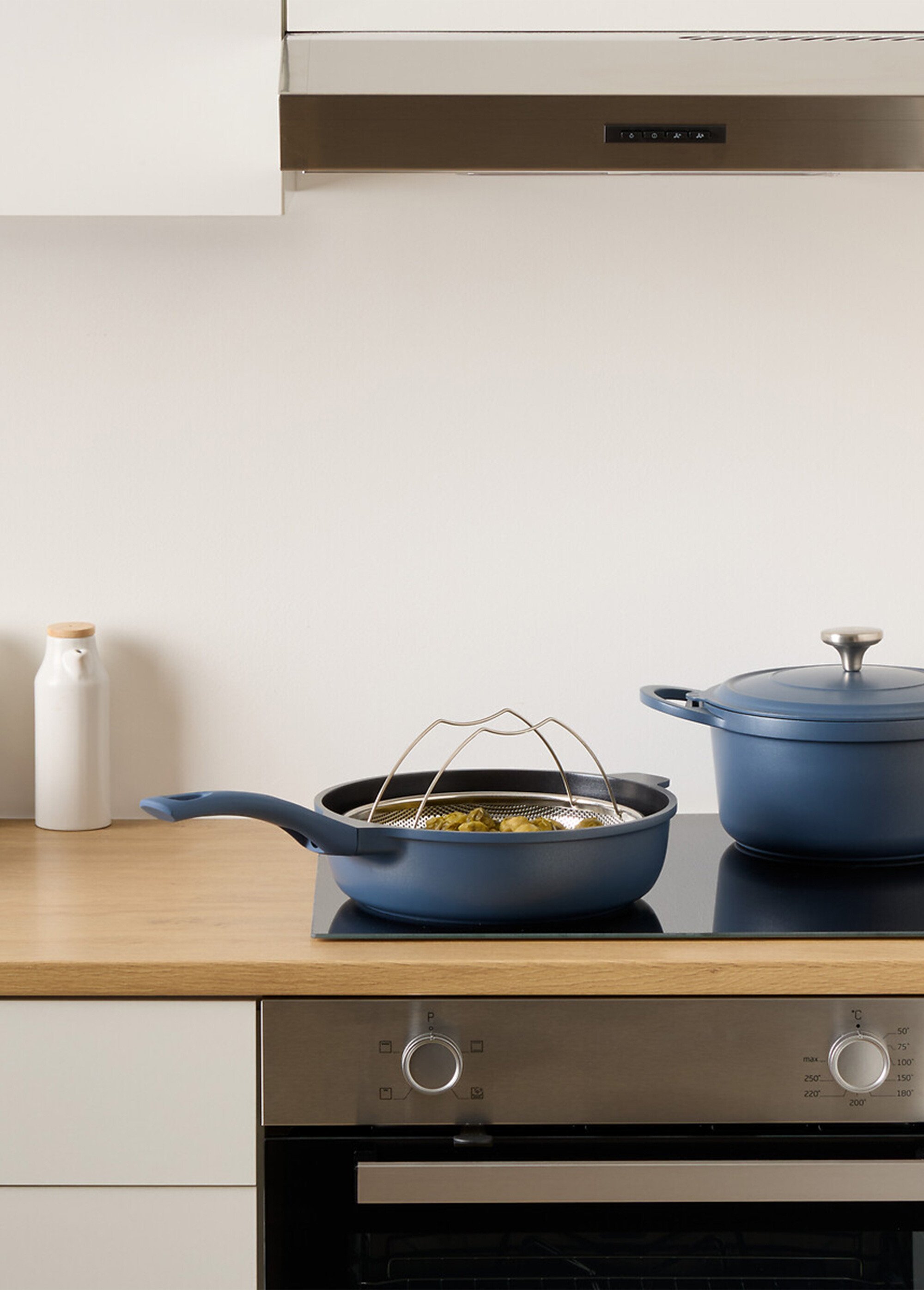 Sauteuse alu + panier vapeur + couvercle + cuillère Bleu JJA-189456 SI1