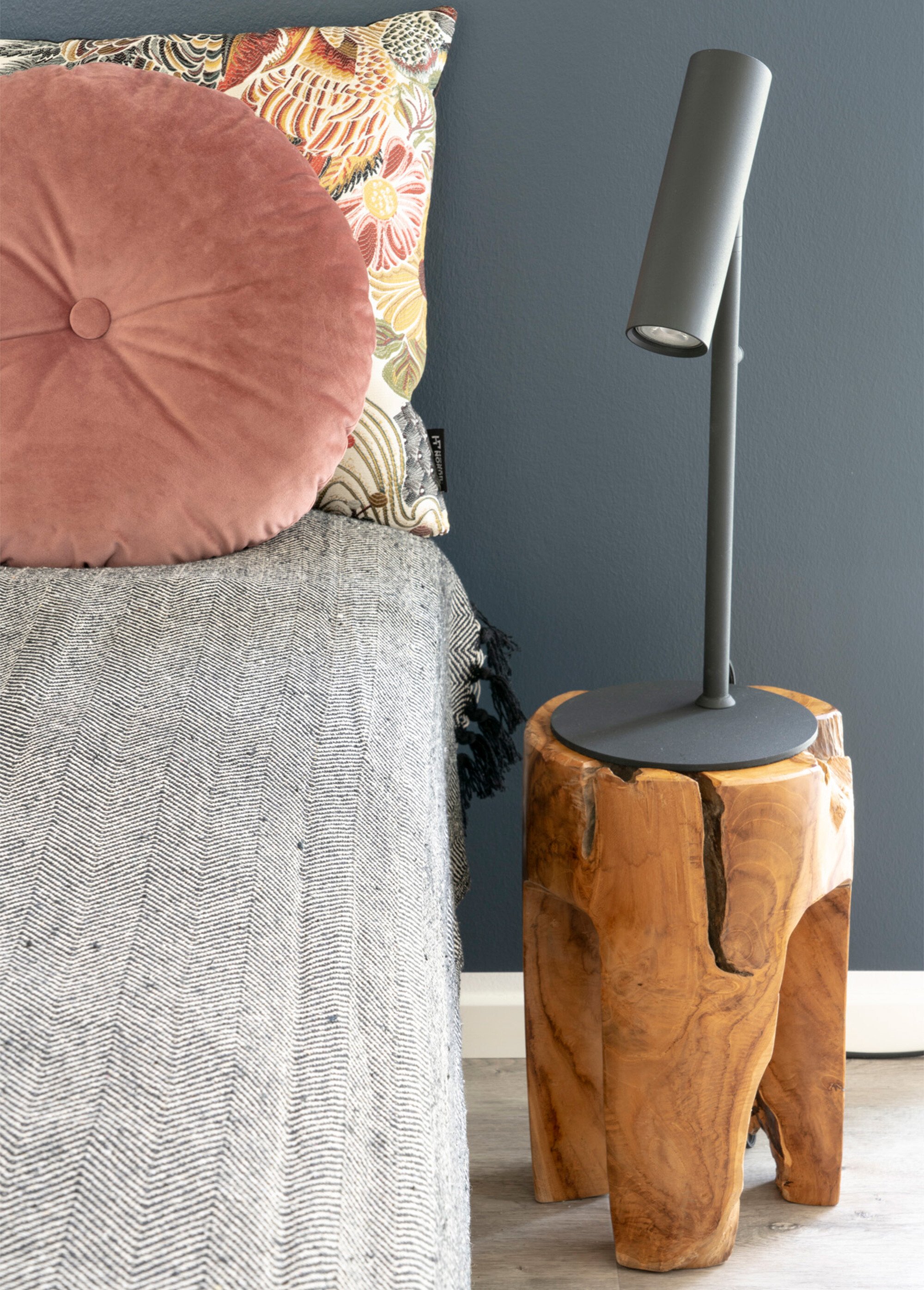 Tabouret en teck recyclé, modèle unique BEIGE HN-1501020 SI1