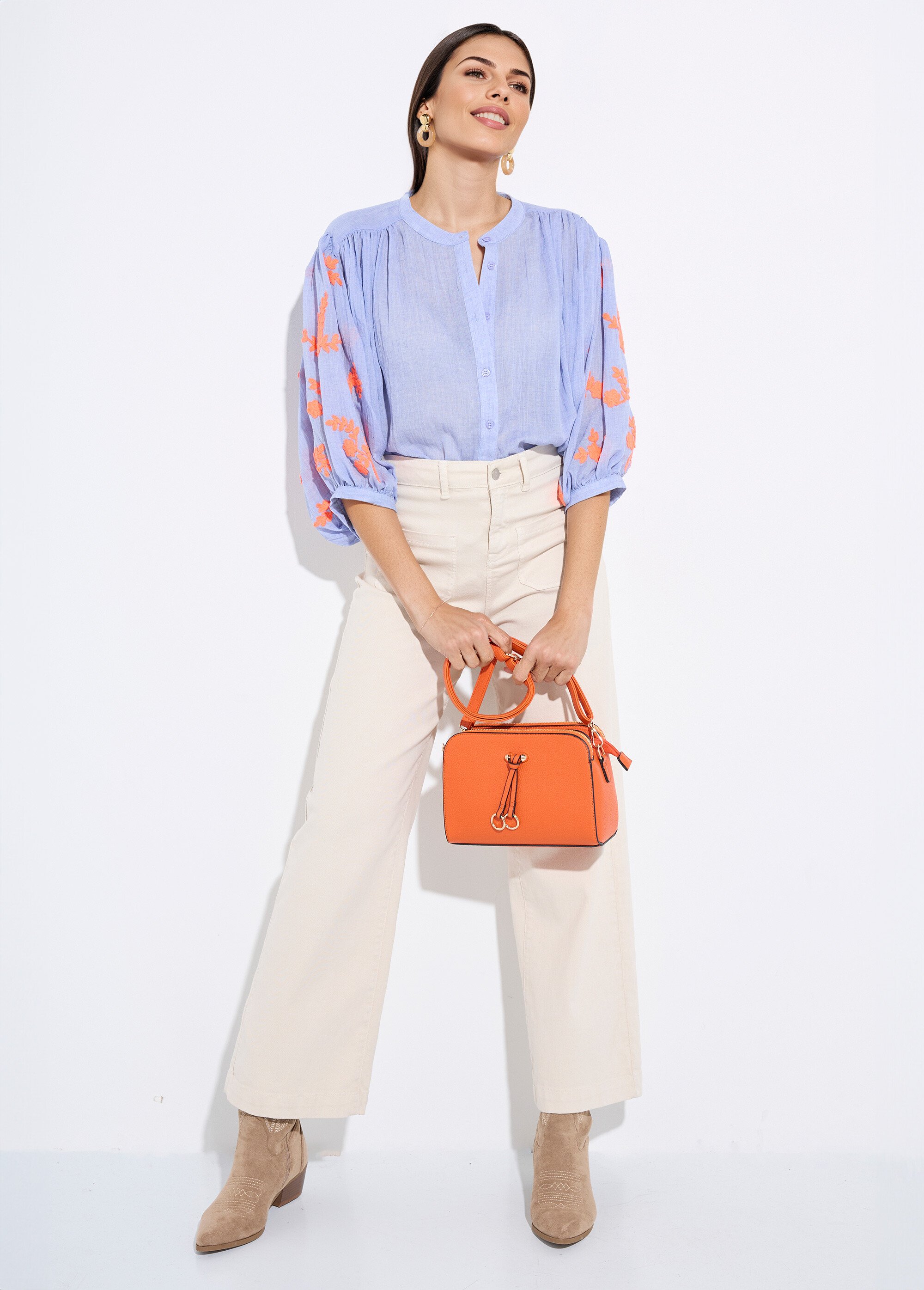 Blouse chambray, broderies contrastantes Femme Bleu JSM-CH3225 SI1