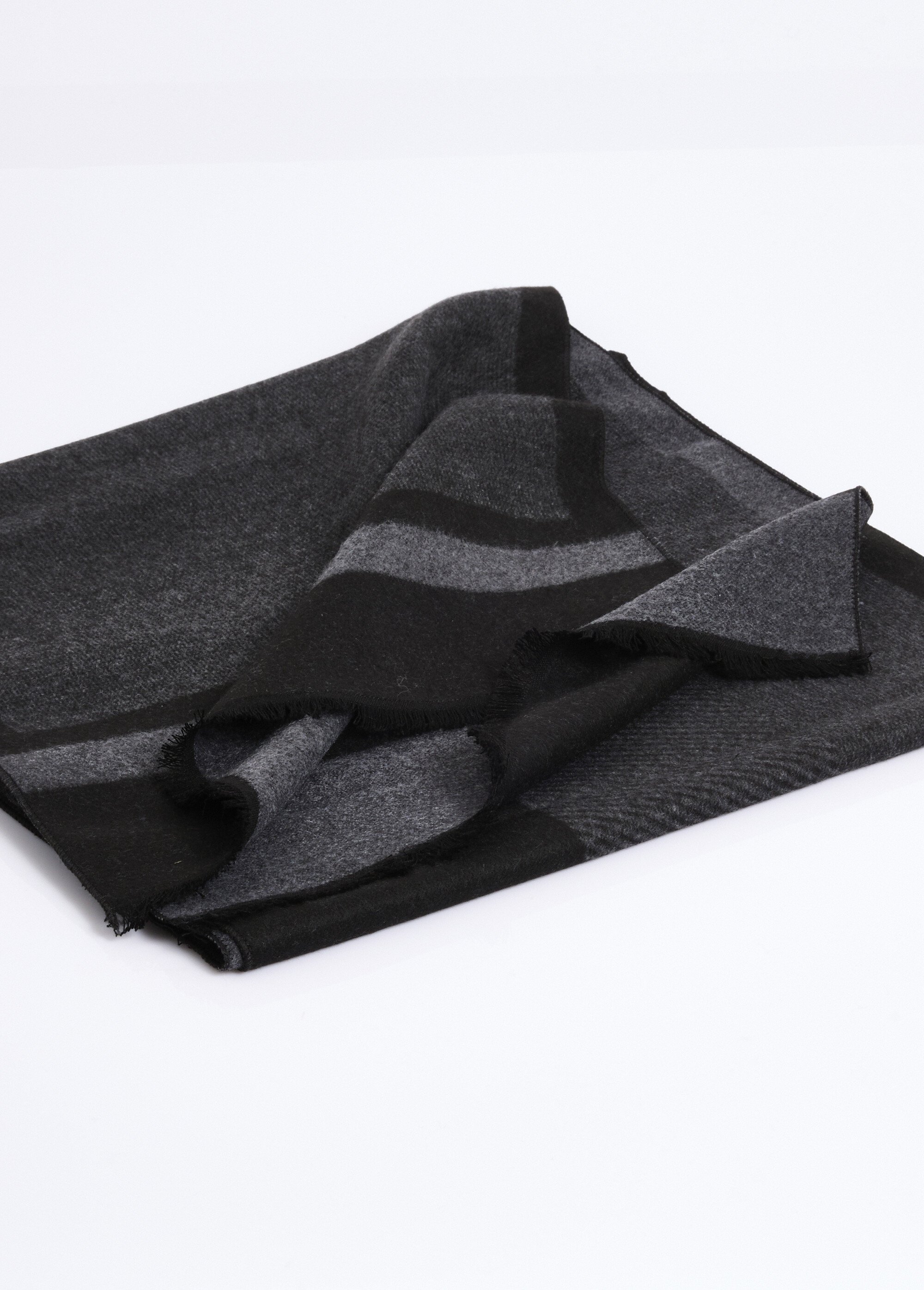 Echarpe motifs bicolores petites franges Homme Noir NES180SWM2301 DE1