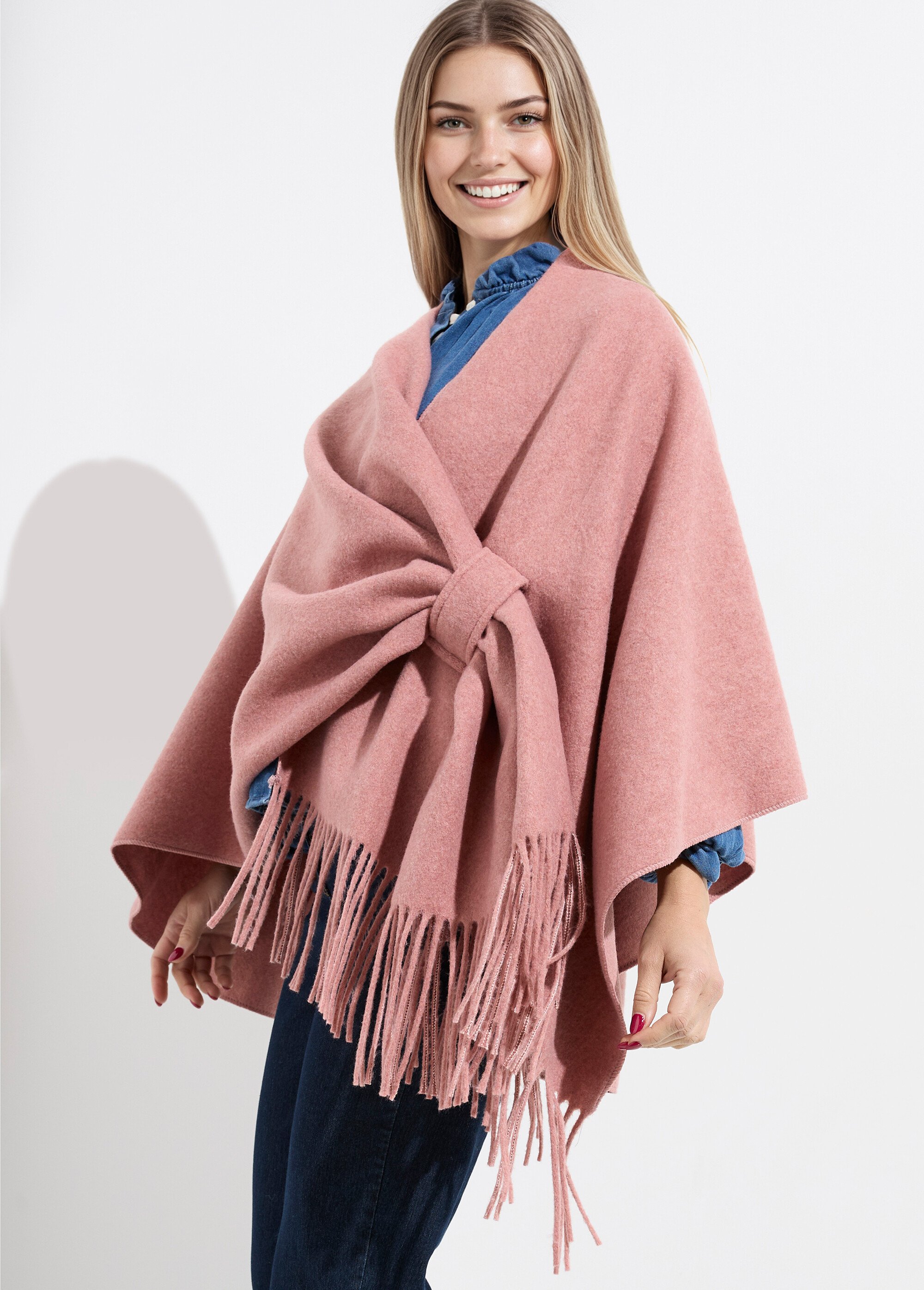 Manteau cape à franges aspect lainage