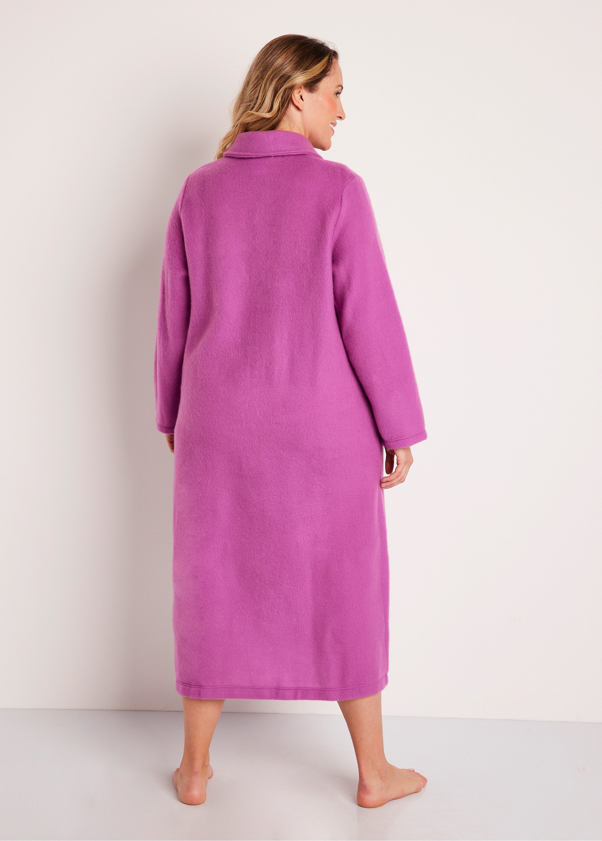 Peignoir boutonné long molleton brodé col châle Violet Afibel