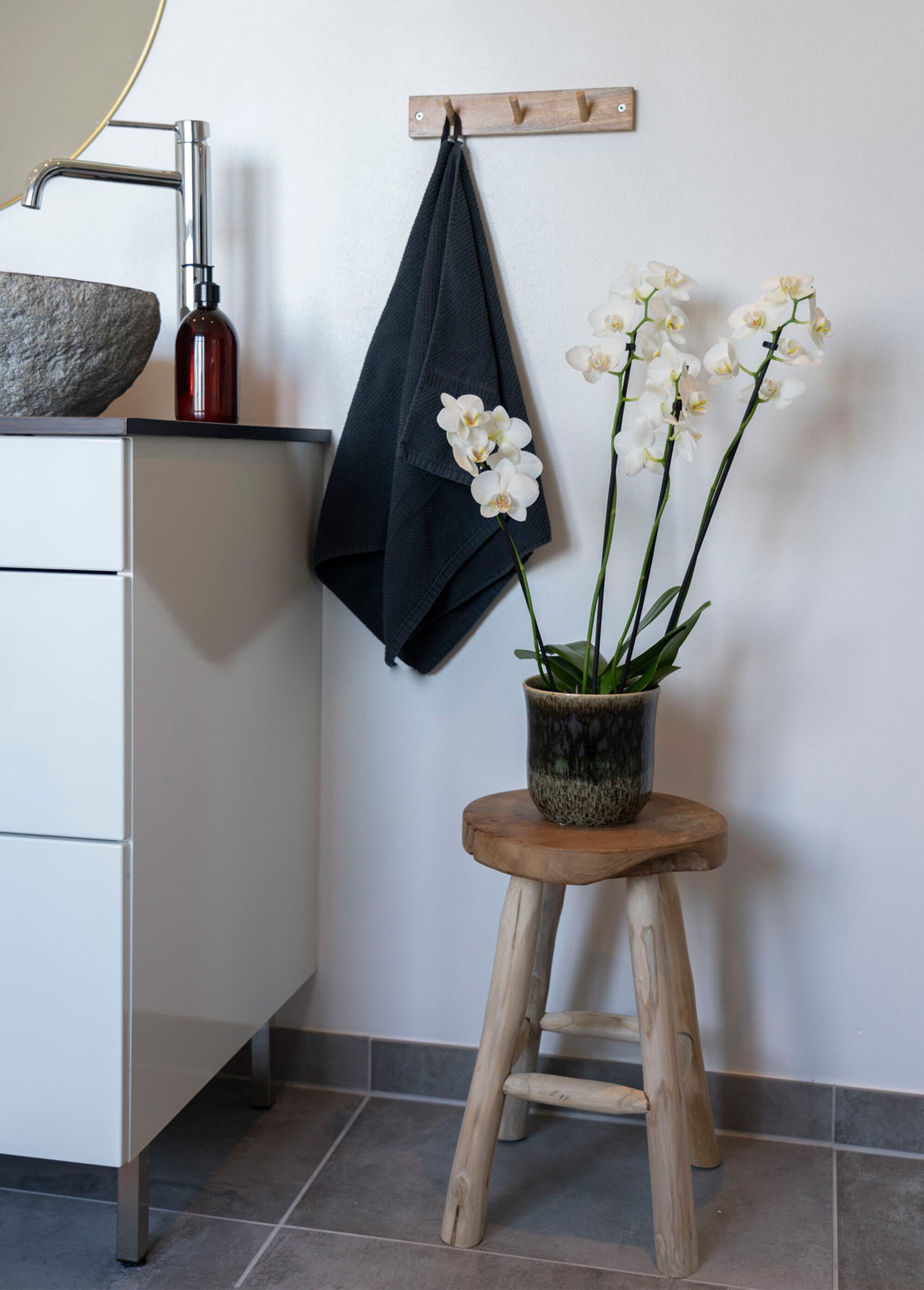 Tabouret en bois, aspect brut rustique BEIGE HN-1501100 SI1