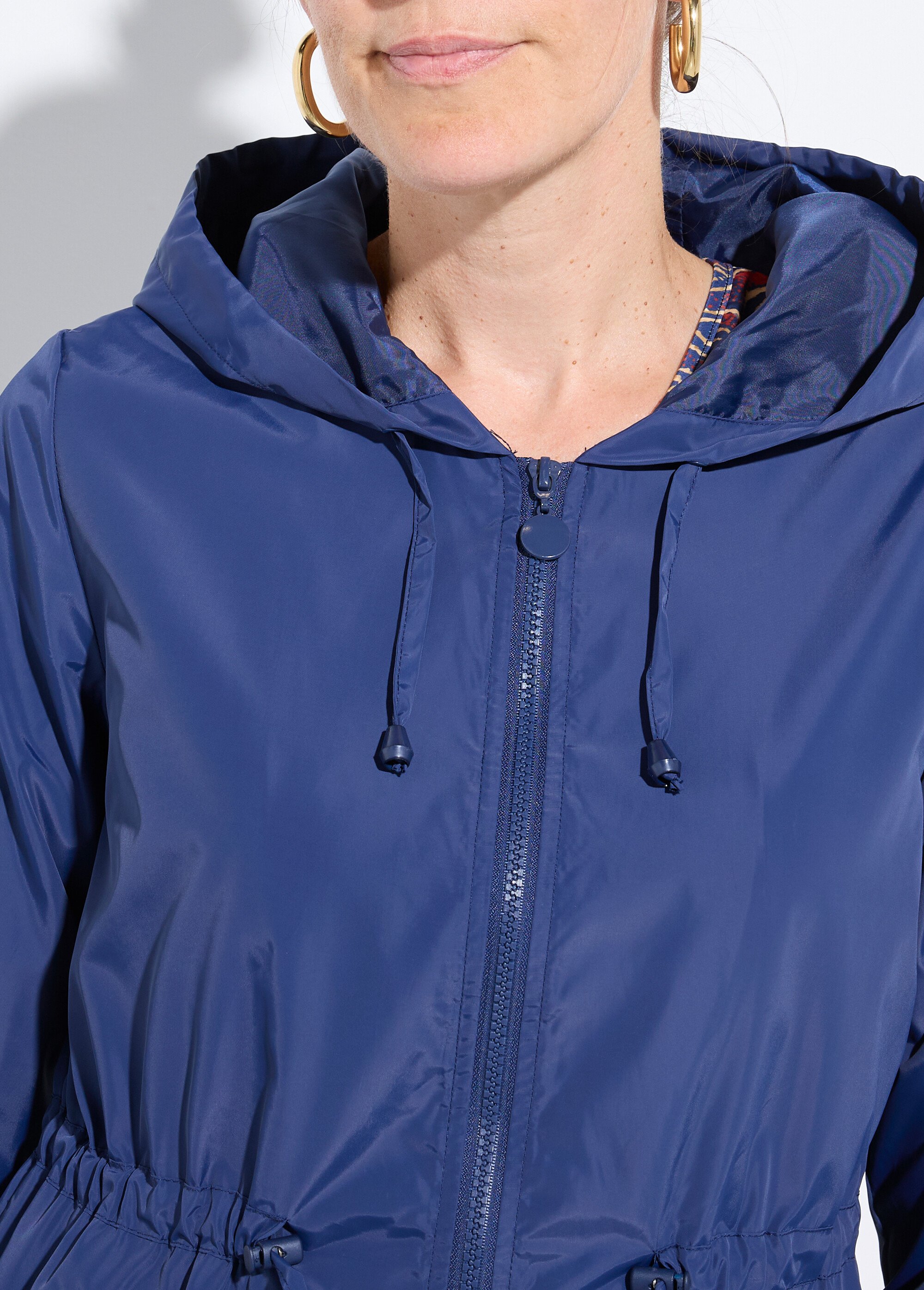 Coupe-vent capuche et taille resserrée Femme Bleu CHE-H888 DE2