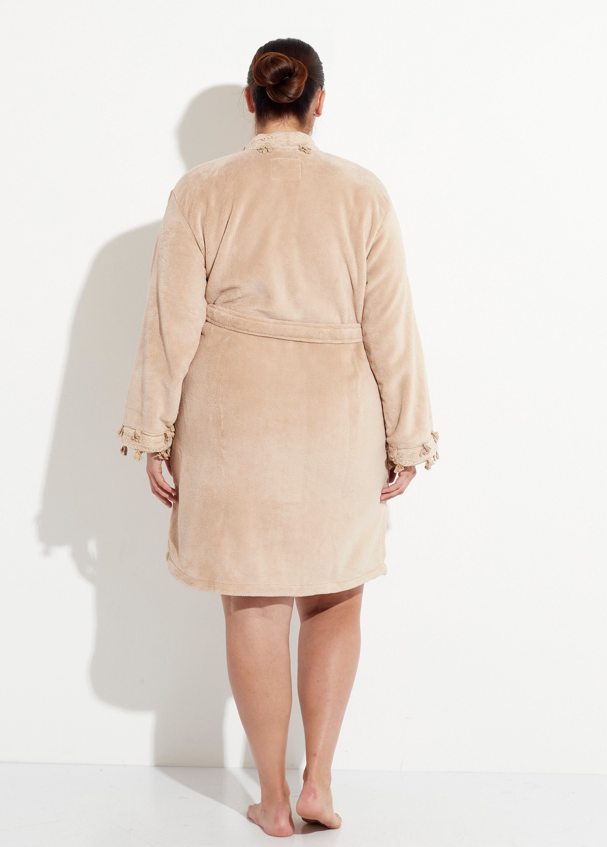 Robe de chambre polaire bord dentelle