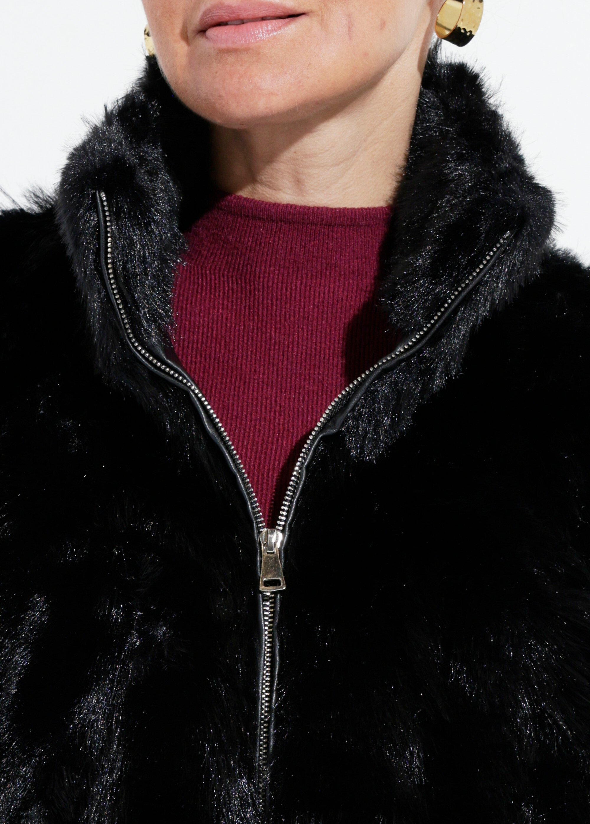 Blouson col montant en fausse fourrure
