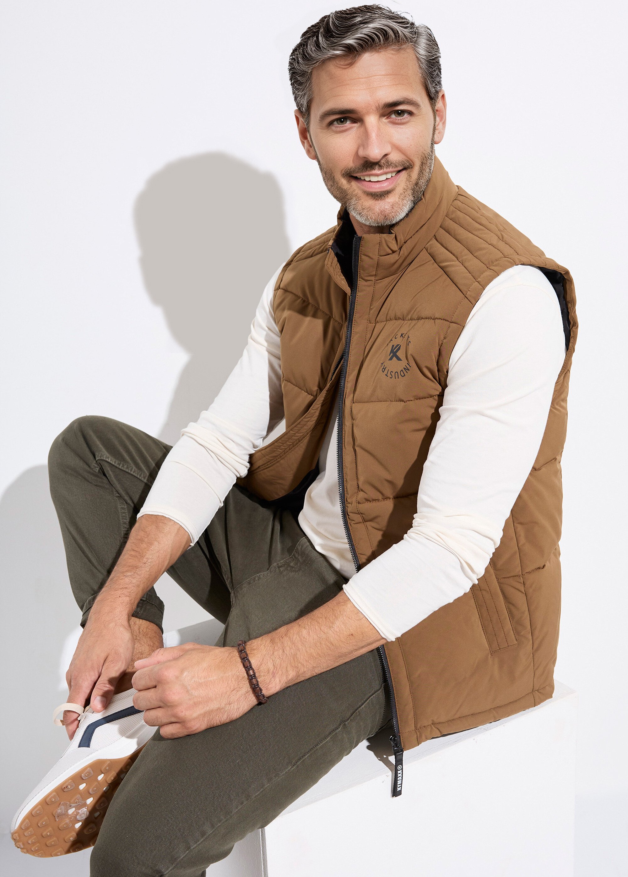 Doudoune sans manches zippée matelassée Homme Marron KYM5226 MV1