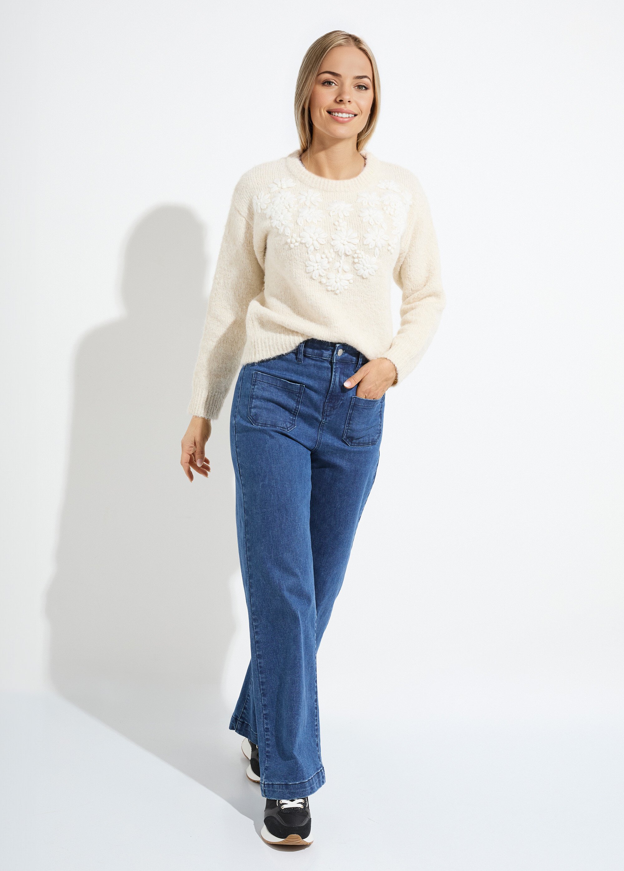 Pull moelleux col rond fleurs brodées Femme Beige POPPY SF1