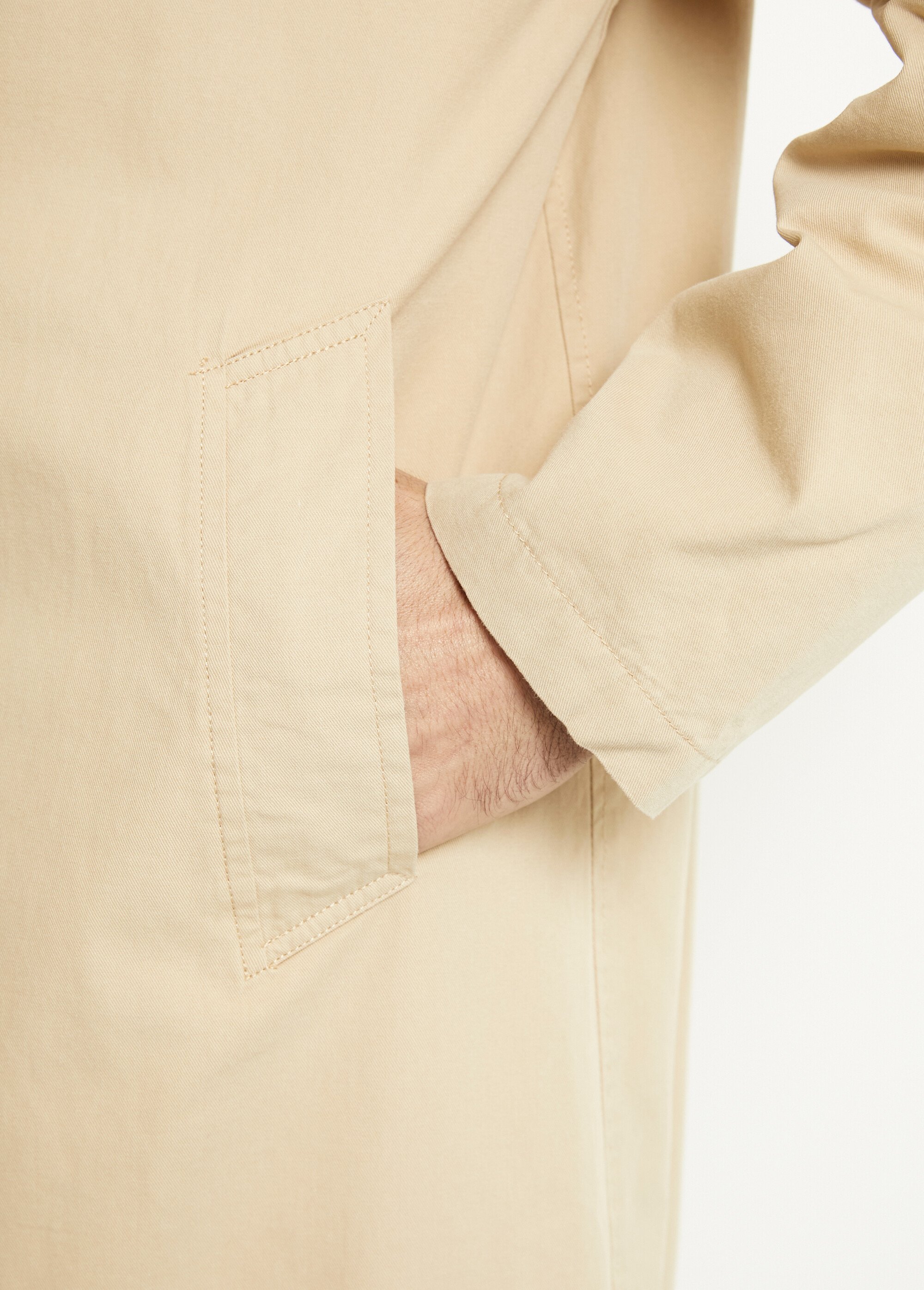 Trench long en gabardine Homme Beige YVET005 DE2