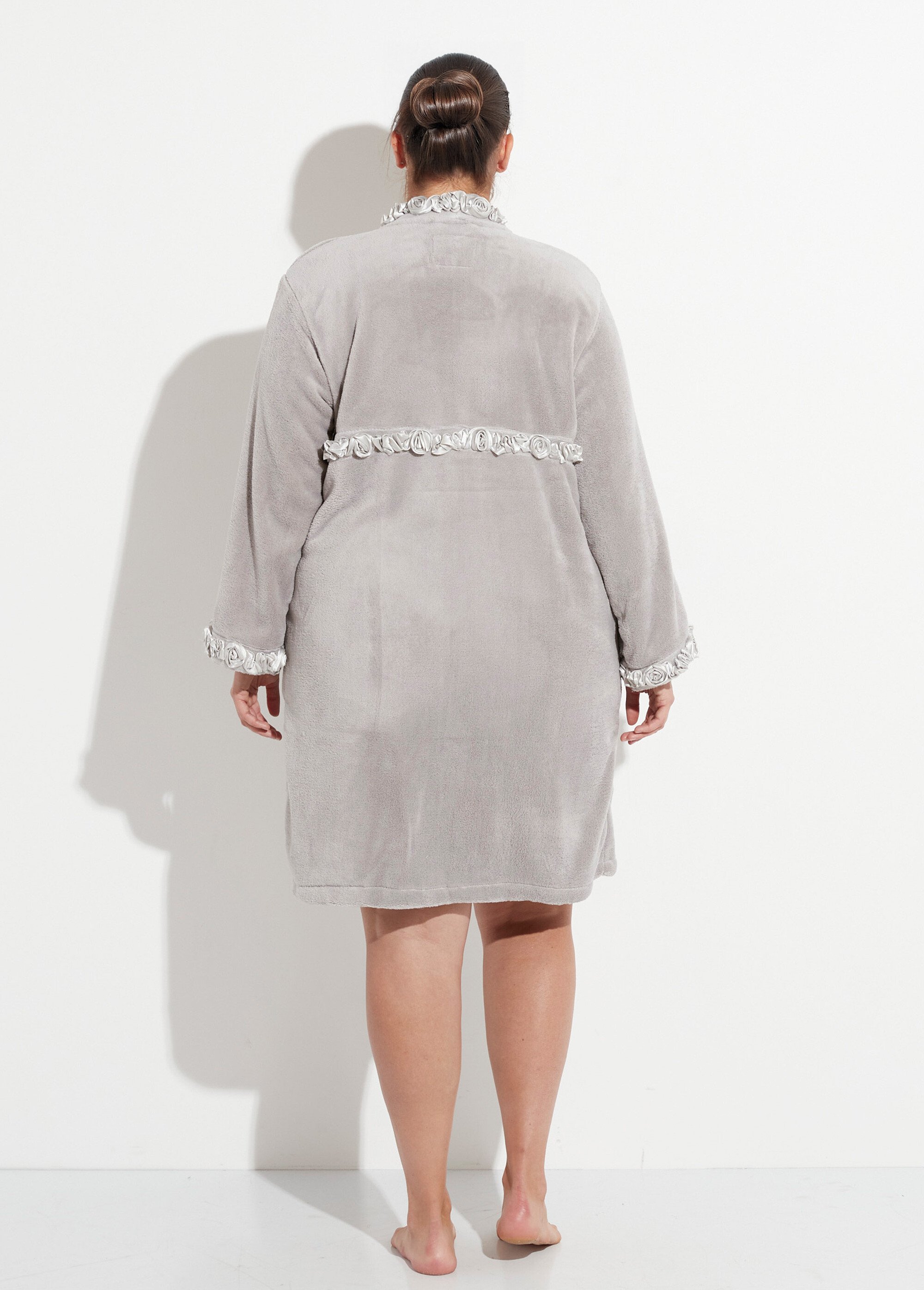 Robe de chambre polaire, détails roses Femme Grande Taille Gris COT340674 DO1