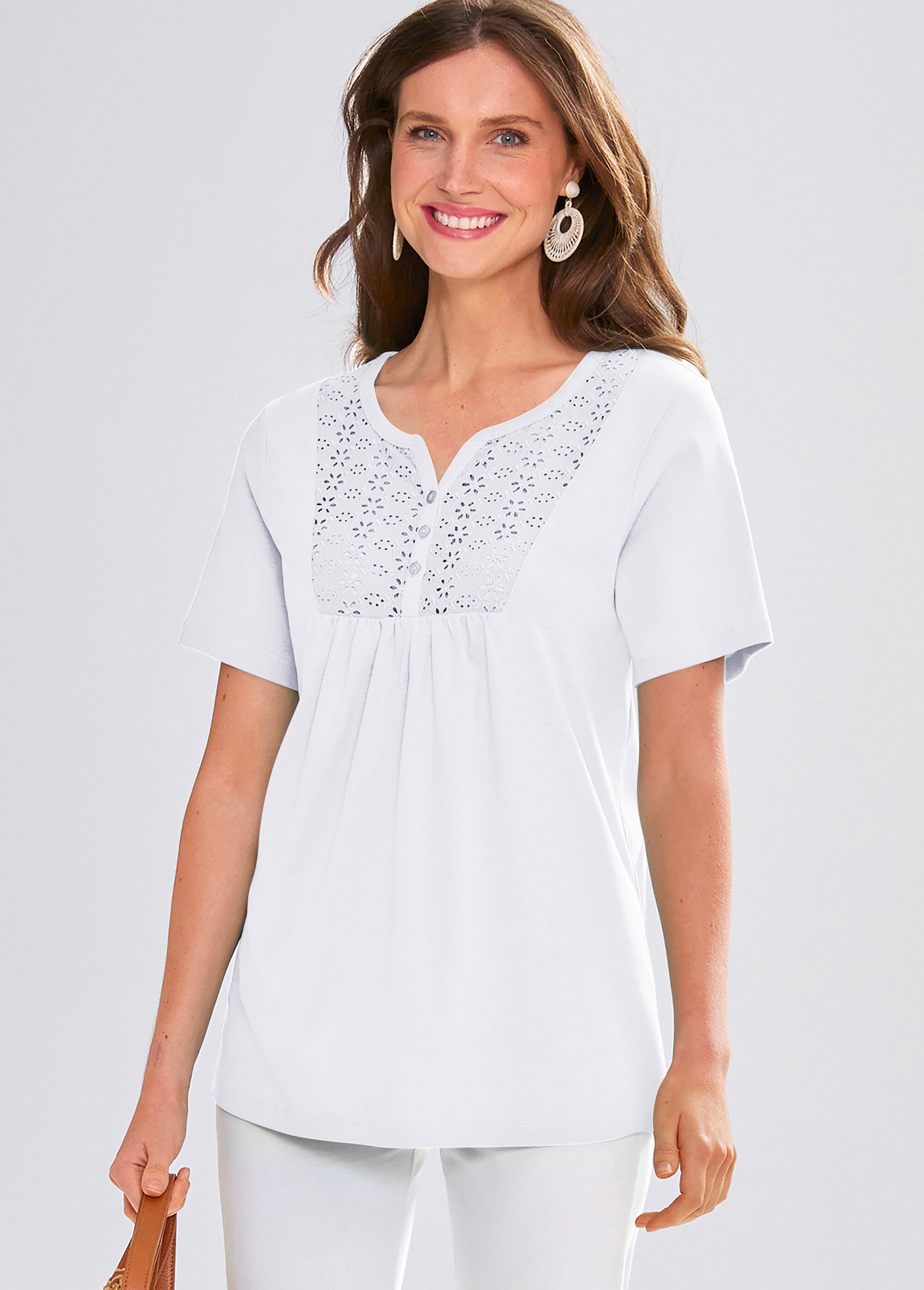 T-shirt long boutonné broderie anglaise