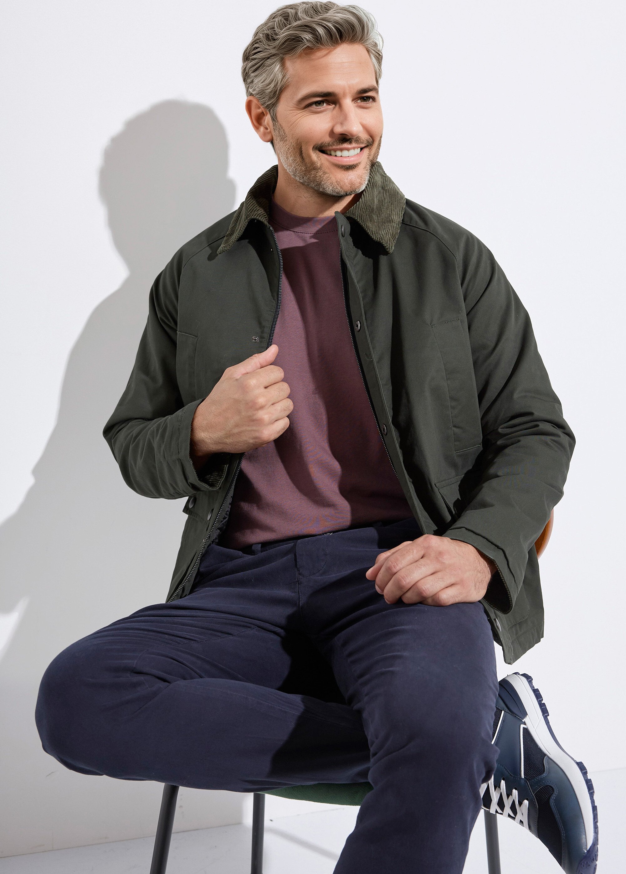 Veste anglaise chic ouatinée col velours