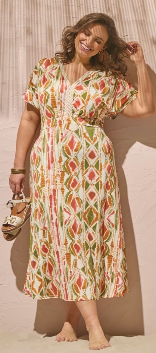 Robe longue col V évasée imprimée