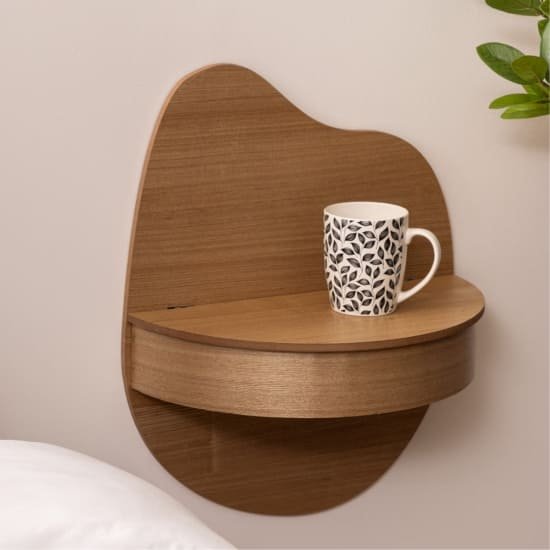 Tablette murale avec rangement caché