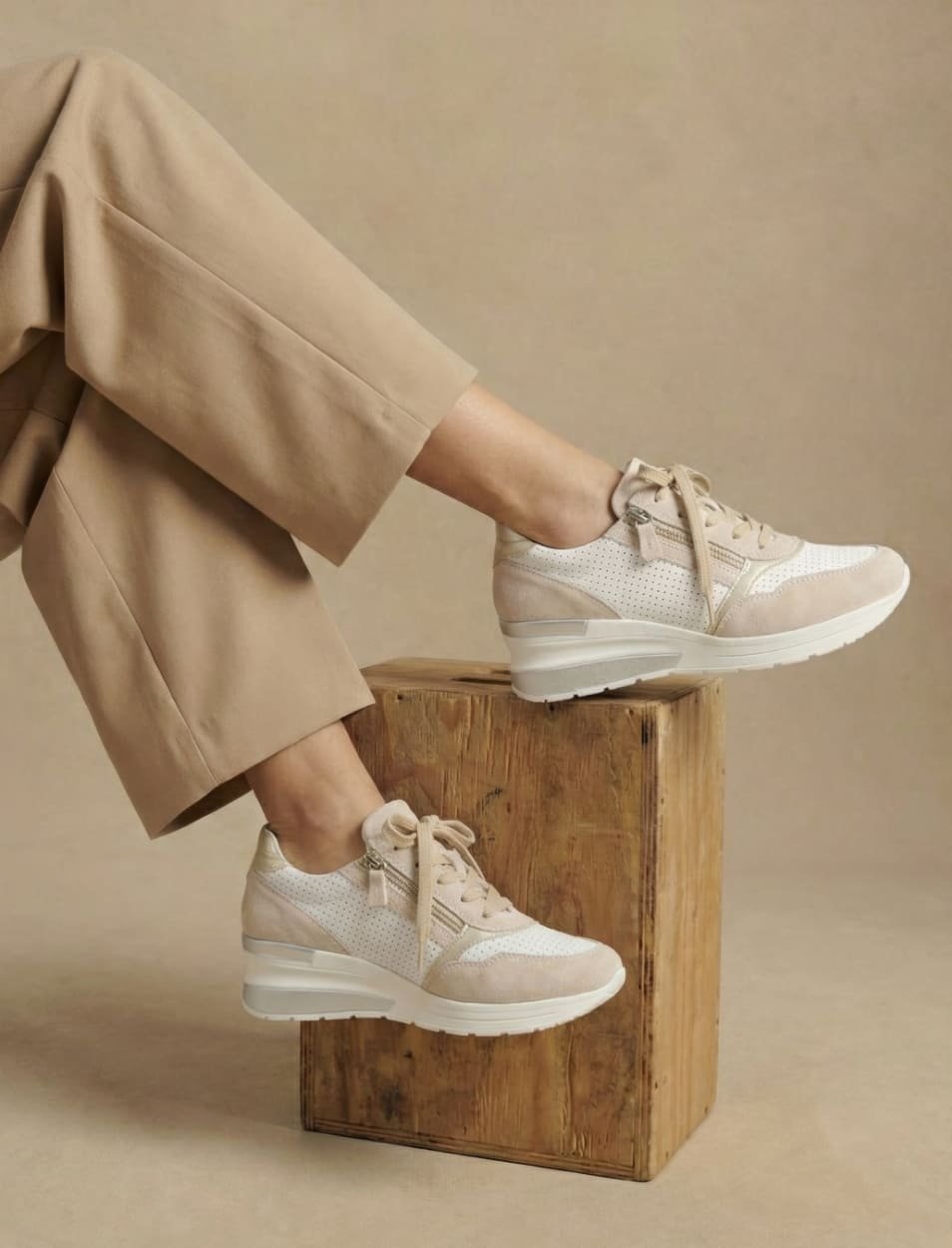 Baskets grande largeur compensées cuir