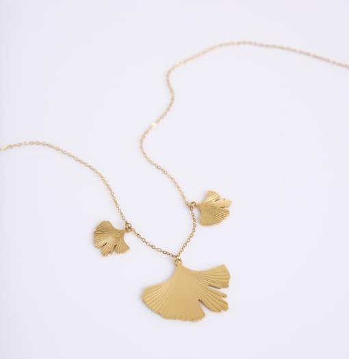 Collier avec breloques ginkgo acier inoxydable doré
