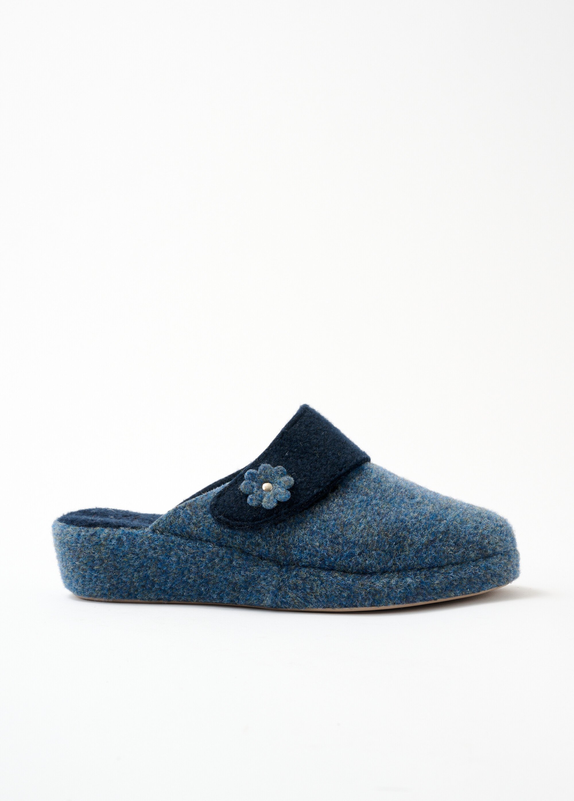 Wide fit mule slippers cheap