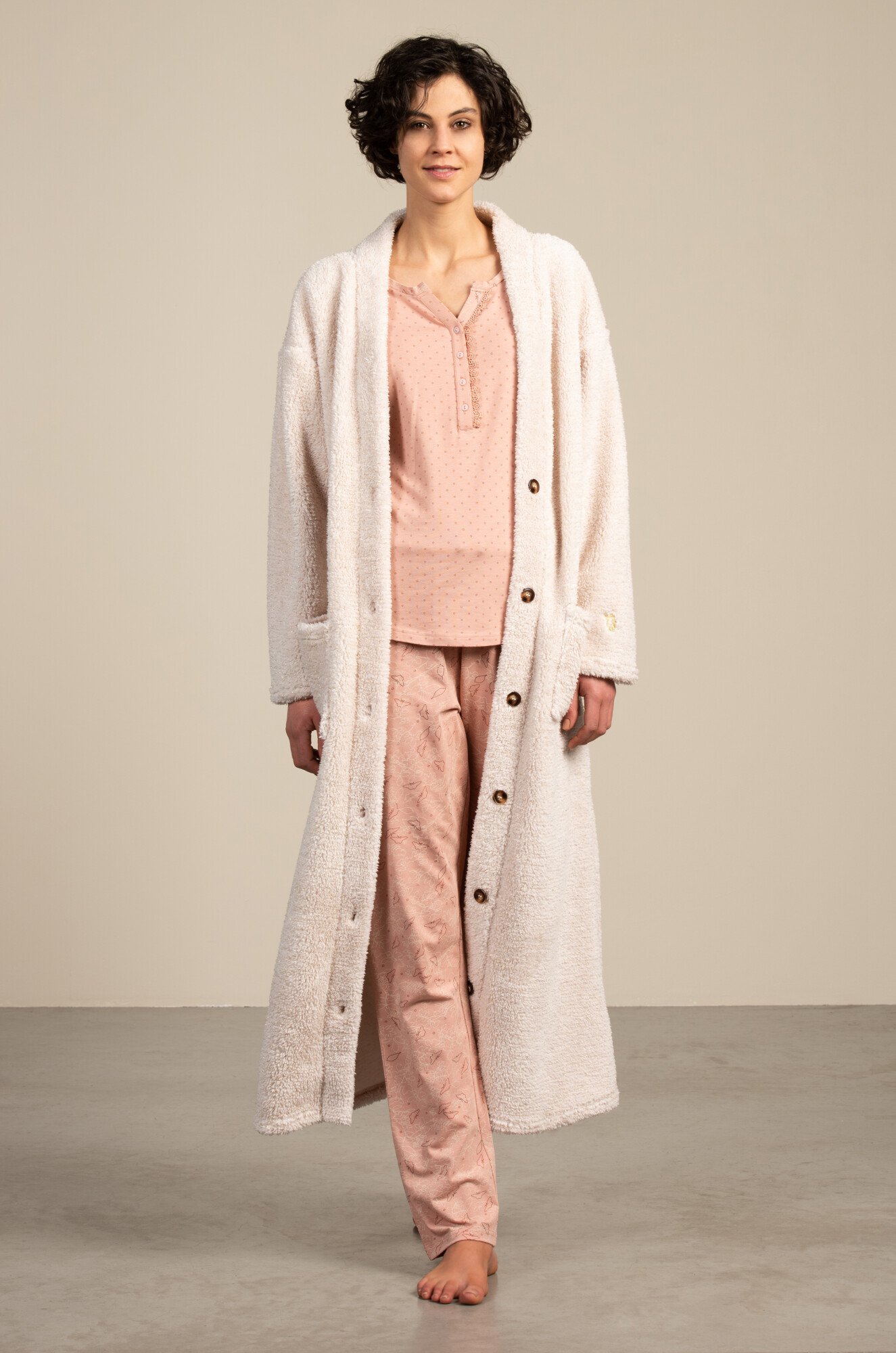 Woman Long dressing gown in a plush knit fabric Fleece¤Synthetic WENOIR